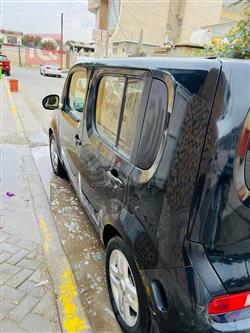 نيسان كيوب